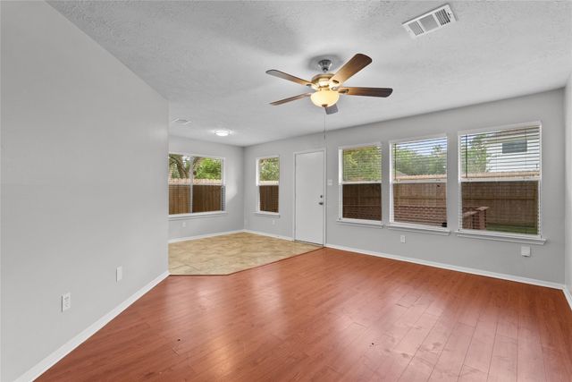 15834 Constitution Lane, Friendswood, TX 77546