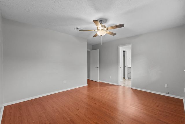 15834 Constitution Lane, Friendswood, TX 77546