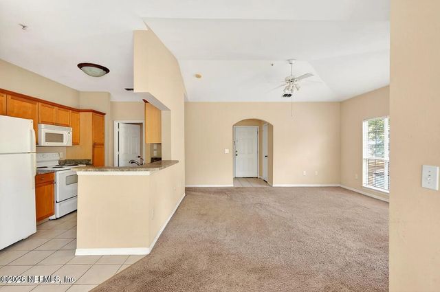10961 BURNT MILL Road 1328, Jacksonville, FL 32256