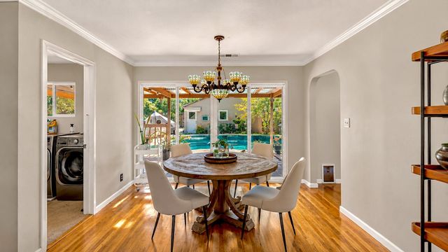 986 Edwards Dr, Turlock, CA 95380