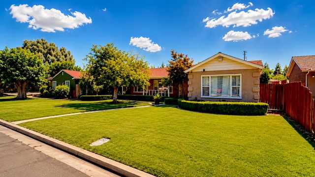 986 Edwards Dr, Turlock, CA 95380