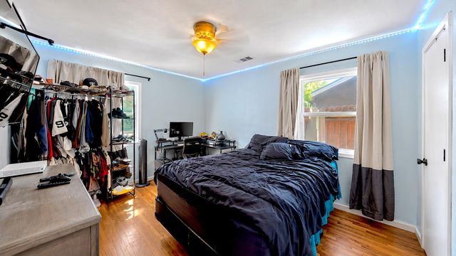 986 Edwards Dr, Turlock, CA 95380