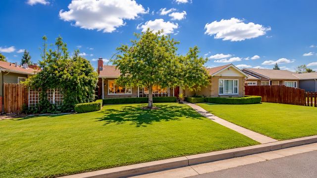 986 Edwards Dr, Turlock, CA 95380