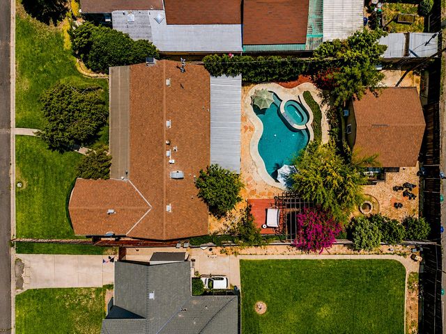 986 Edwards Dr, Turlock, CA 95380
