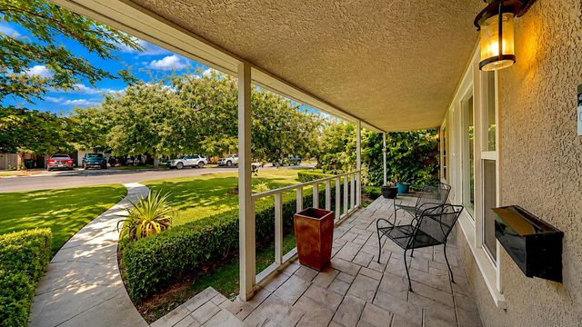 986 Edwards Dr, Turlock, CA 95380
