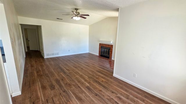 741 Woodland Court, Kennedale, TX 76060