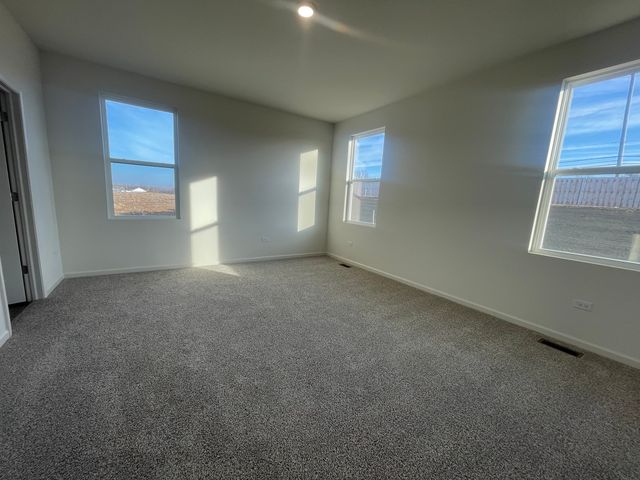 10099 fleetwood Street, Huntley, IL 60142