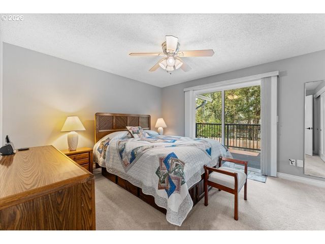 16540 NOTTINGHAM Dr, Gladstone, OR 97027