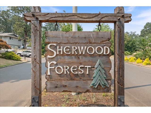16540 NOTTINGHAM Dr, Gladstone, OR 97027