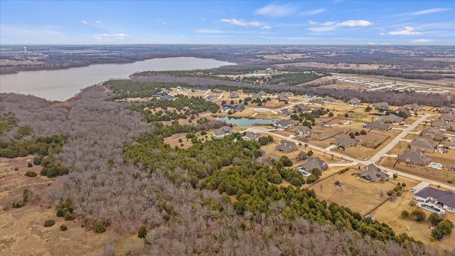 2601 Sunset Bay Lane, Nevada, TX 75173