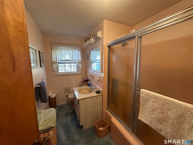 438 Old Country Road, Orange, CT 06477