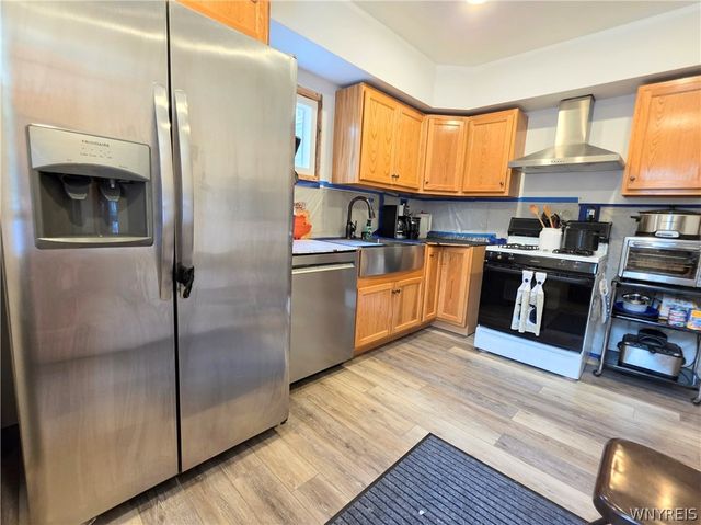 33 Baxter Street 2, Buffalo, NY 14207