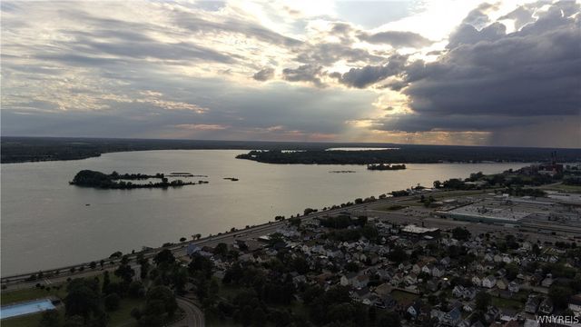 33 Baxter Street 2, Buffalo, NY 14207