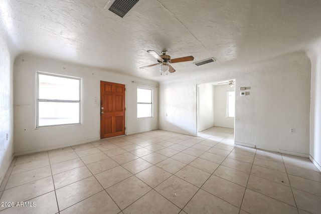 2119 W ELM Street, Phoenix, AZ 85015