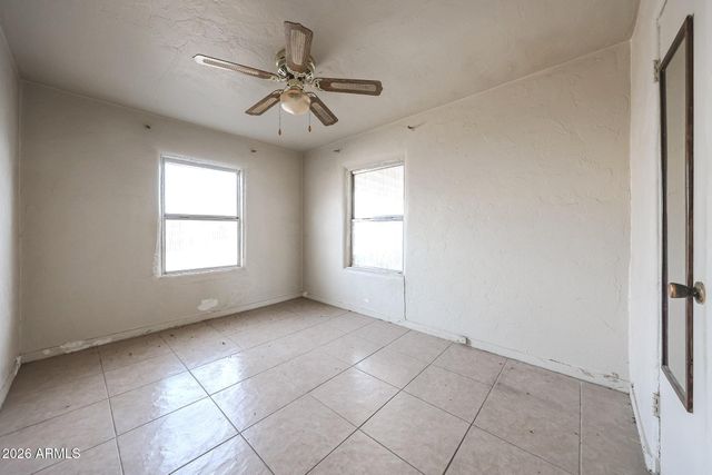 2119 W ELM Street, Phoenix, AZ 85015