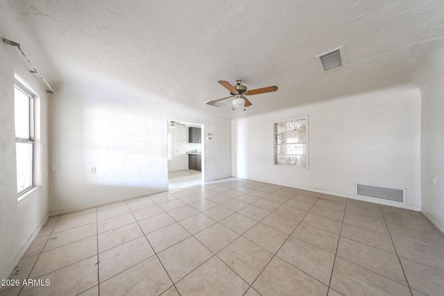 2119 W ELM Street, Phoenix, AZ 85015