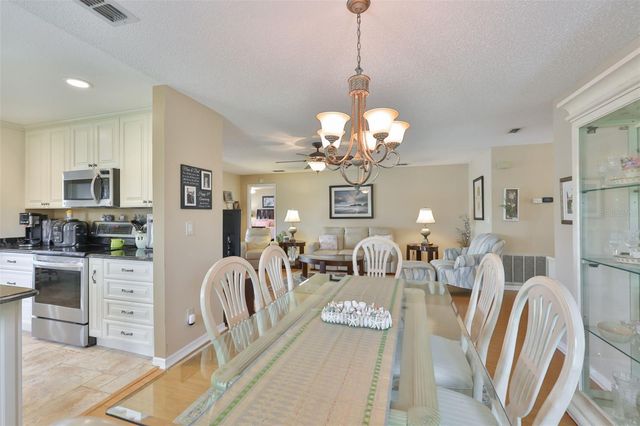 2611 LOCKSLEY STREET 250, Sun City Center, FL 33573