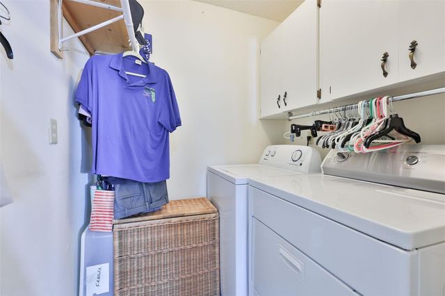 2611 LOCKSLEY STREET 250, Sun City Center, FL 33573