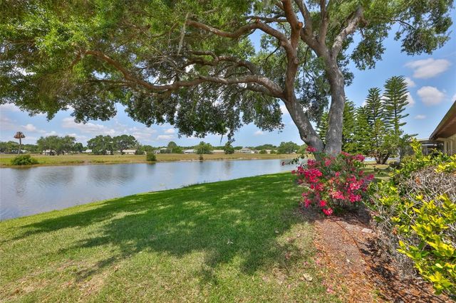 2611 LOCKSLEY STREET 250, Sun City Center, FL 33573