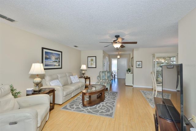 2611 LOCKSLEY STREET 250, Sun City Center, FL 33573