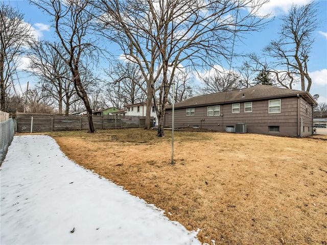 9807 E 79th Terrace, Raytown, MO 64138