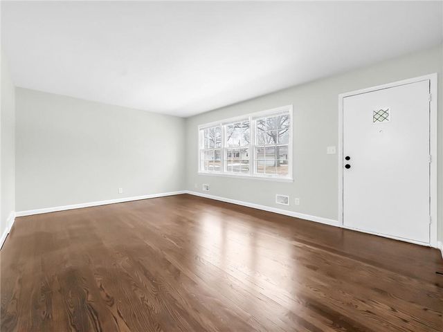 9807 E 79th Terrace, Raytown, MO 64138