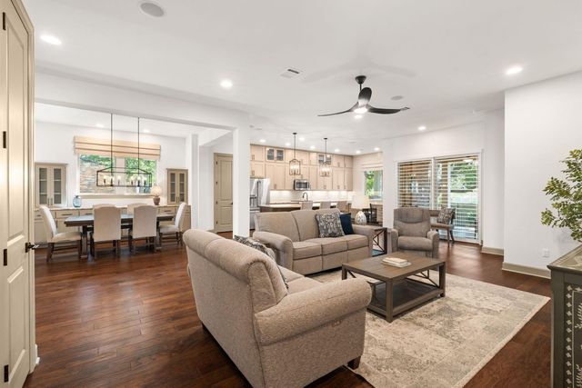 112 Barefoot Park LN, Georgetown, TX 78628