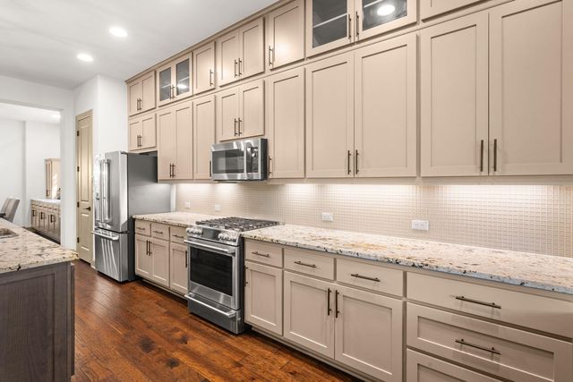 112 Barefoot Park LN, Georgetown, TX 78628