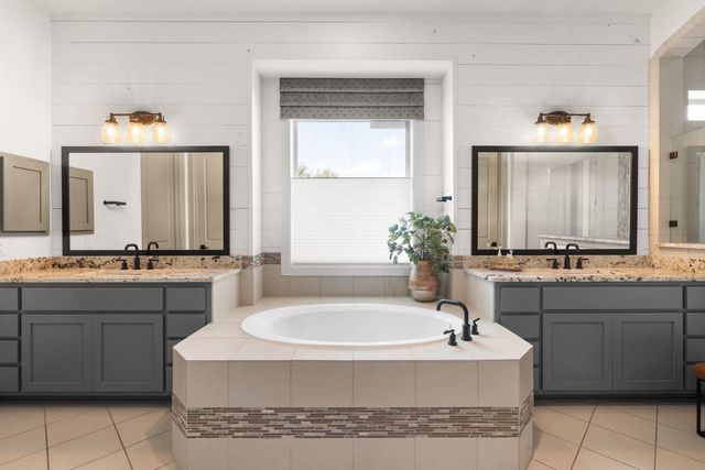112 Barefoot Park LN, Georgetown, TX 78628