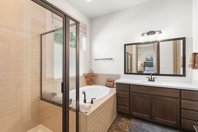 112 Barefoot Park LN, Georgetown, TX 78628