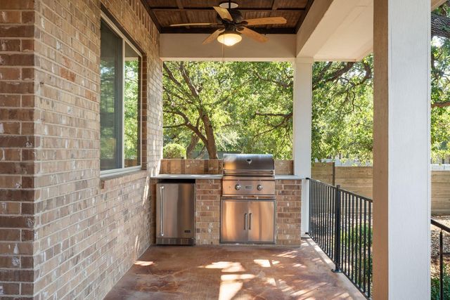 112 Barefoot Park LN, Georgetown, TX 78628