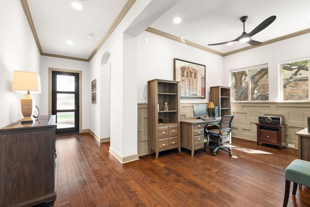 112 Barefoot Park LN, Georgetown, TX 78628