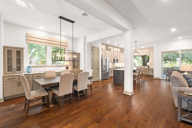 112 Barefoot Park LN, Georgetown, TX 78628