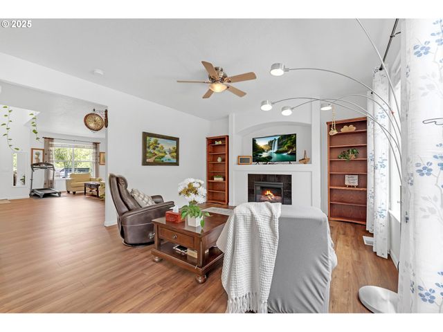 16085 Sw TOWHEE Ln, Beaverton, OR 97007
