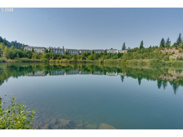 16085 Sw TOWHEE Ln, Beaverton, OR 97007