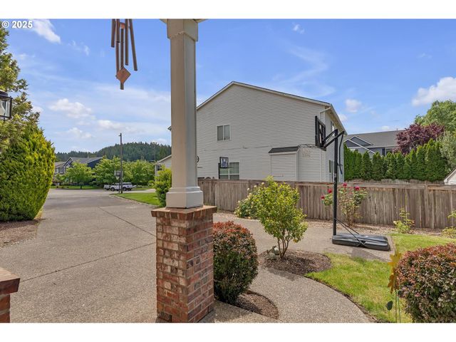 16085 Sw TOWHEE Ln, Beaverton, OR 97007
