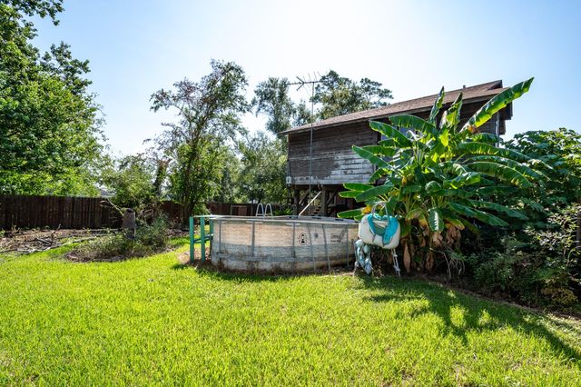 17119 Water Oak Drive, Channelview, TX 77530