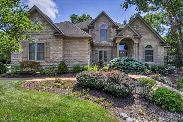 22131 Yarrow Trail, Strongsville, OH 44149