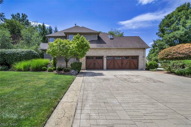 22131 Yarrow Trail, Strongsville, OH 44149