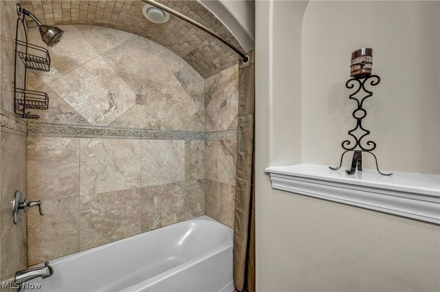22131 Yarrow Trail, Strongsville, OH 44149