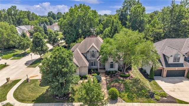 22131 Yarrow Trail, Strongsville, OH 44149