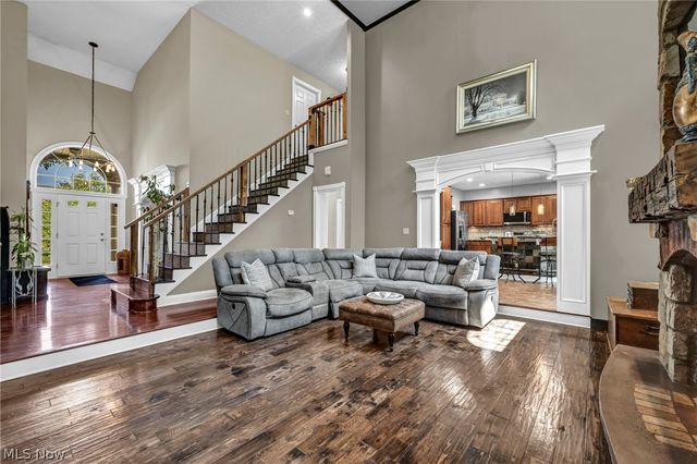 22131 Yarrow Trail, Strongsville, OH 44149