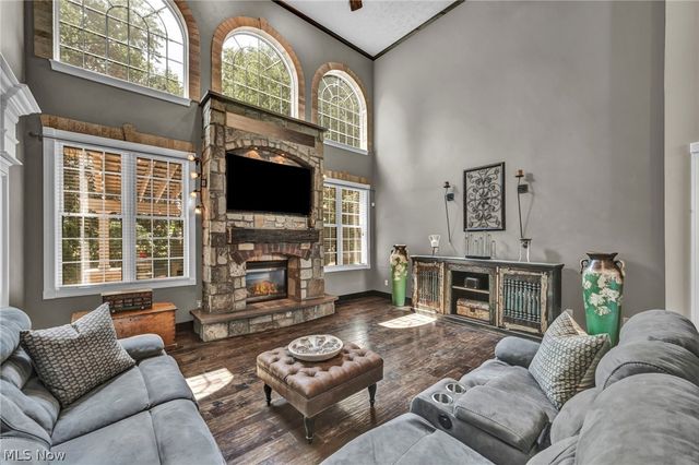 22131 Yarrow Trail, Strongsville, OH 44149