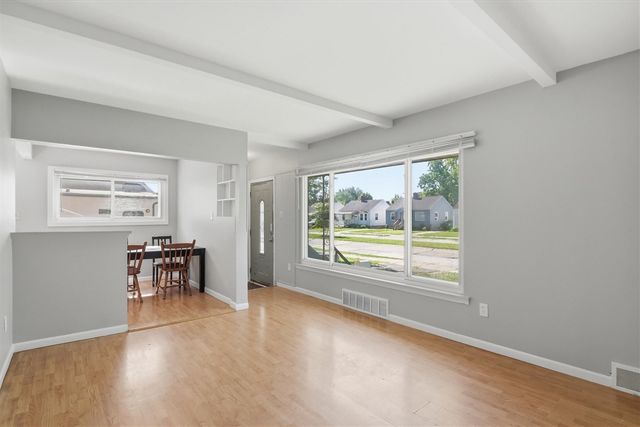 28836 Marquette Street, Garden City, MI 48135
