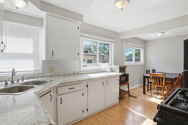 28836 Marquette Street, Garden City, MI 48135