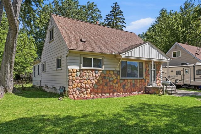 28836 Marquette Street, Garden City, MI 48135