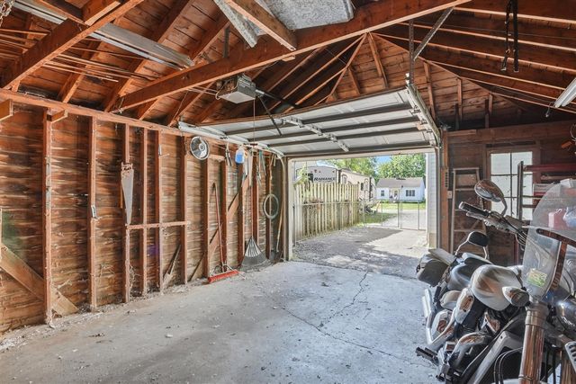 28836 Marquette Street, Garden City, MI 48135