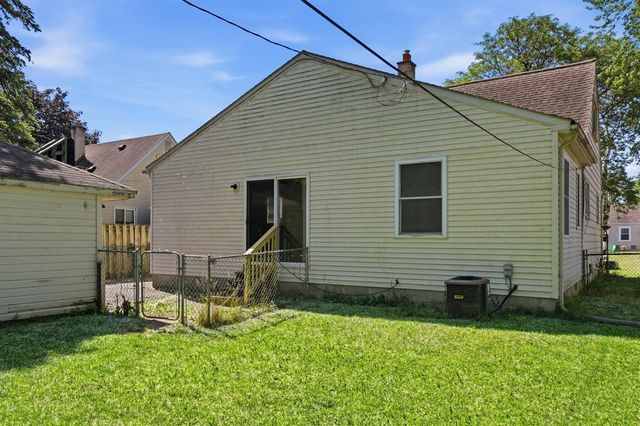28836 Marquette Street, Garden City, MI 48135