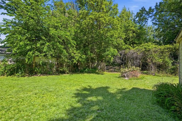 28836 Marquette Street, Garden City, MI 48135