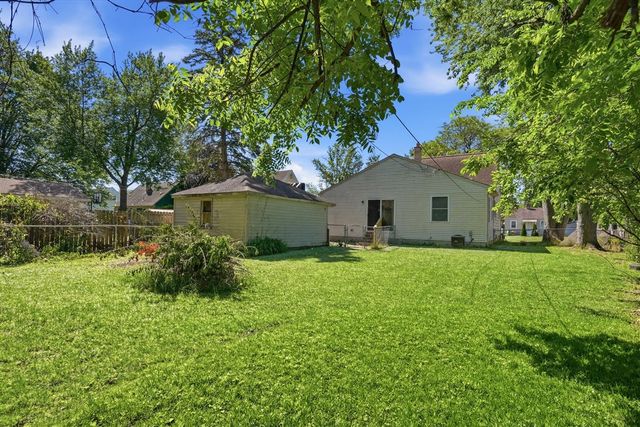 28836 Marquette Street, Garden City, MI 48135